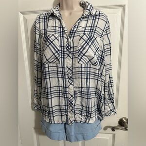 White & blue button up shirt by Laju Size Medium